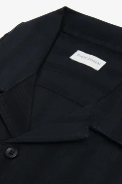 Camicia hawaiana armaturata nera