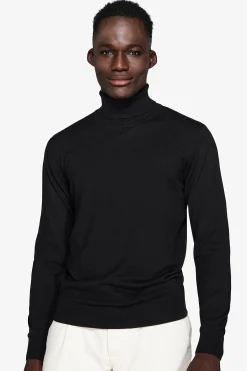 Maglia dolcevita basic nera