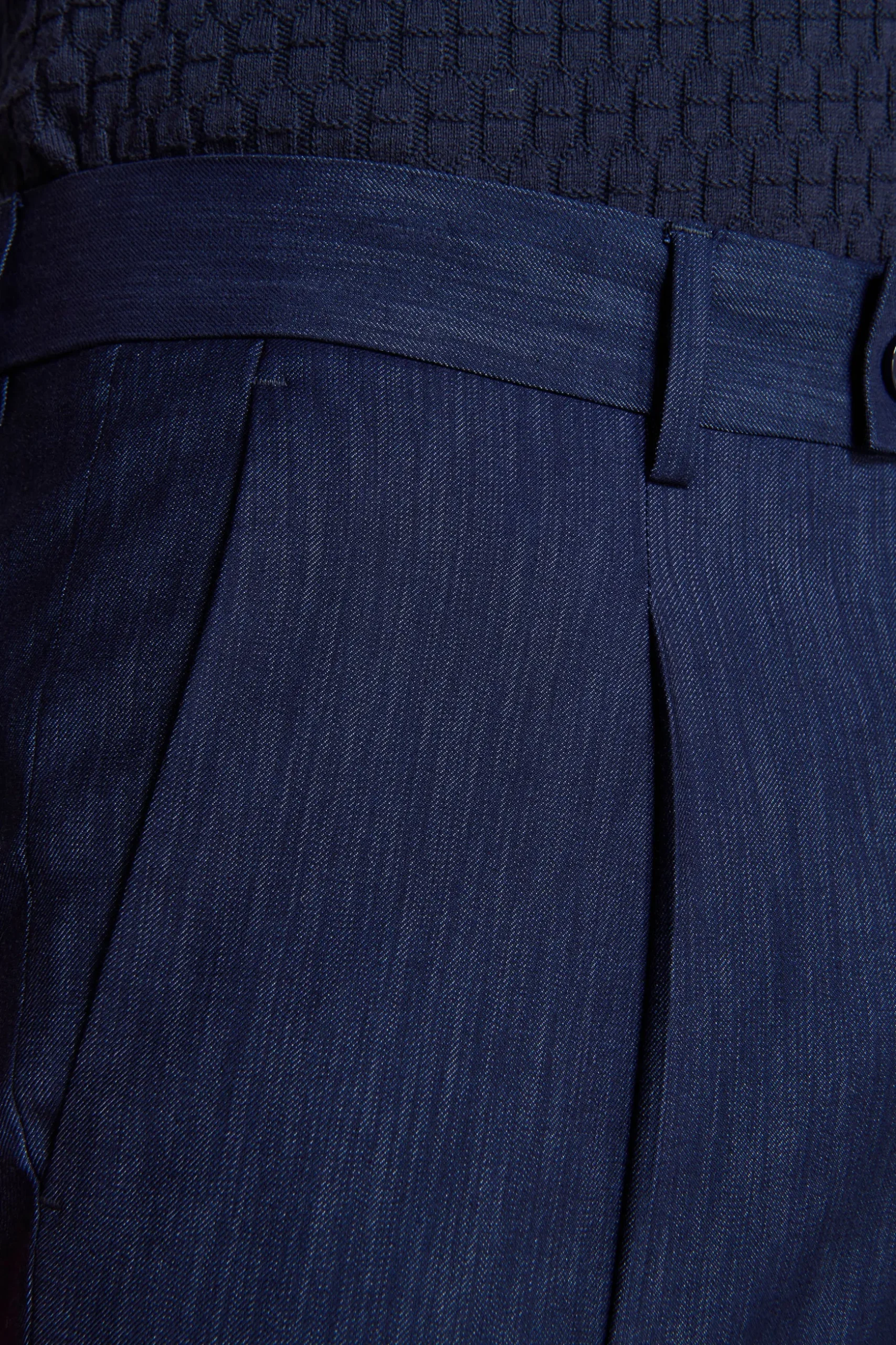 Pantaloni effetto denim blu scuro